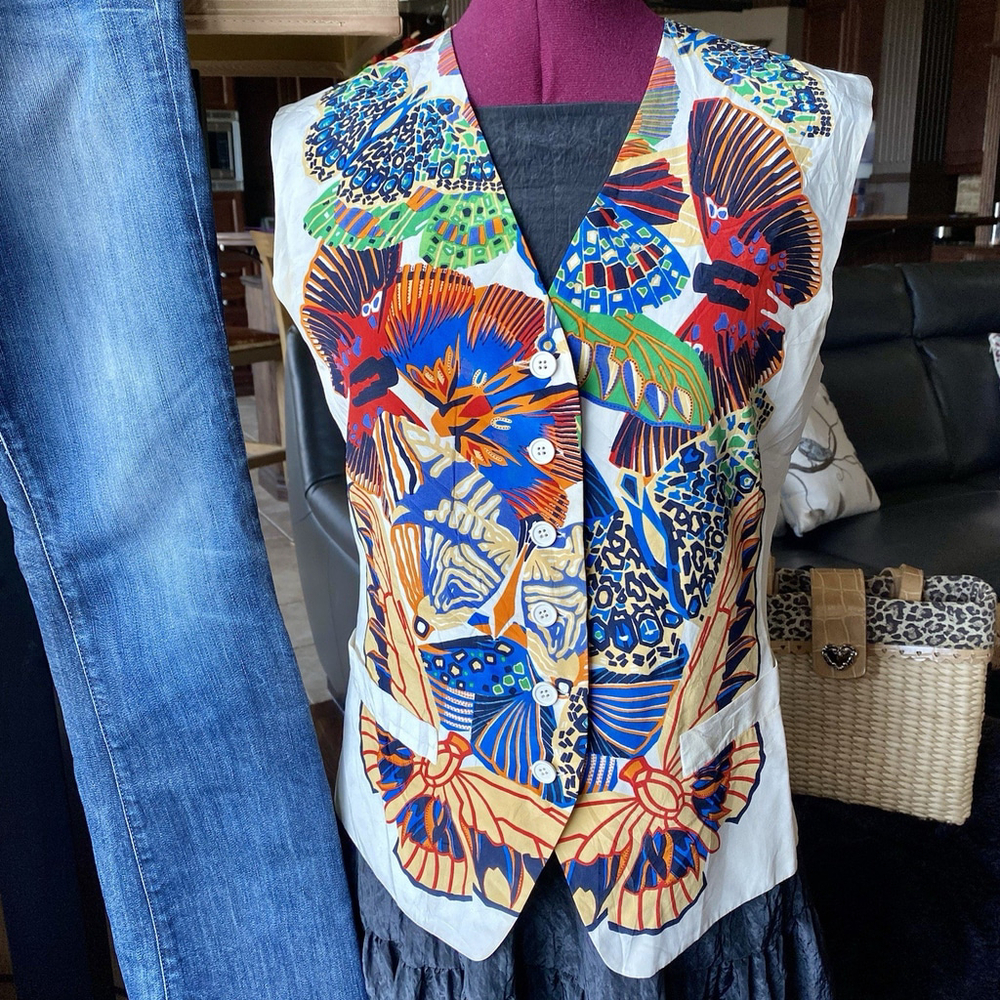 VintageDanarasa Italy Vintage Women's Colorful Butterfly Vest 100% Silk Size 42
